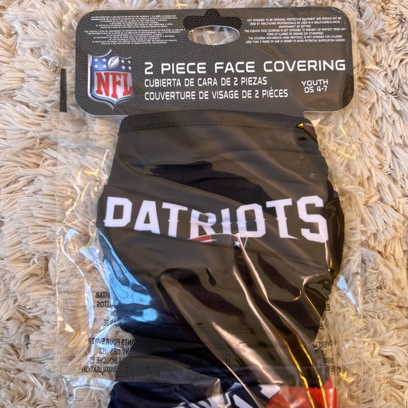 Youth NFL Patriots Face Coverings ages 4-7 ✨BOGO - Picture 2 of 4